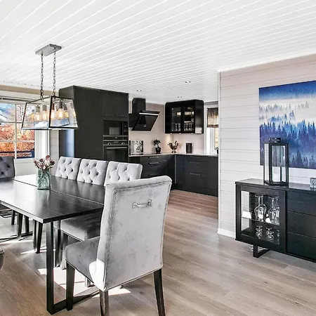 8 Person In Vakantiehuis Valldal